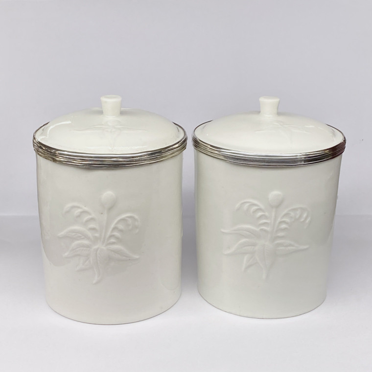 Saint-Cloud - Pair of ointment jars - Eighteenth century