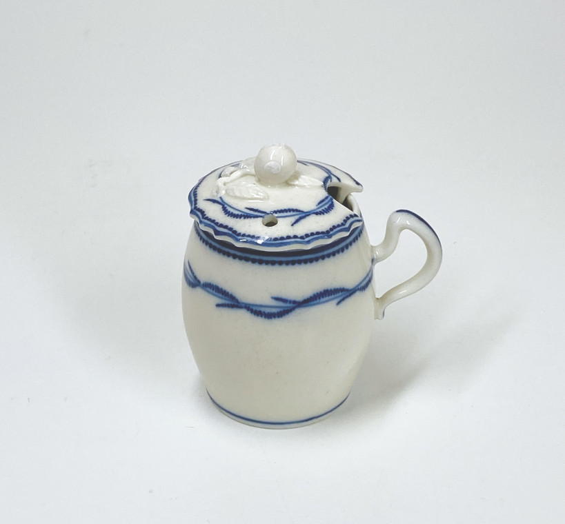 Arras soft porcelain mustard pot - Eighteenth century