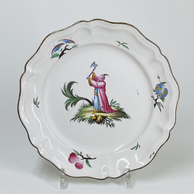 Assiette en faïence à décor au chinois de Strasbourg - XVIIIe siècle