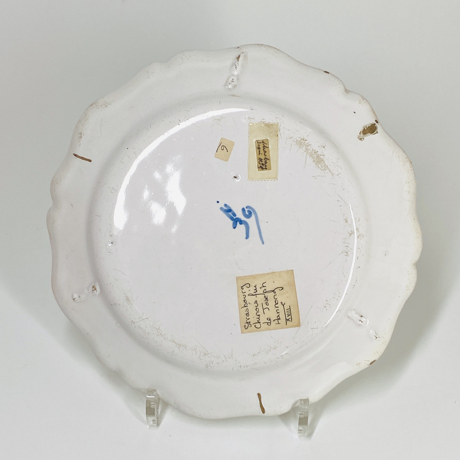 Assiette en faïence à décor au chinois de Strasbourg - XVIIIe siècle