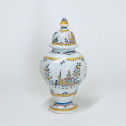 vase couvert en faïence de Rouen décor à la pagode - XVIIIe siècle