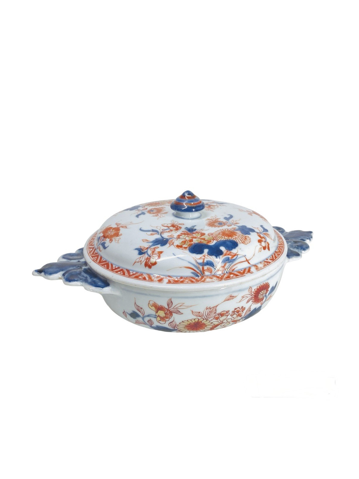 Deux écuelles en porcelaine de Chine décorées dans la palette Imari - Début du XVIIIe siècle