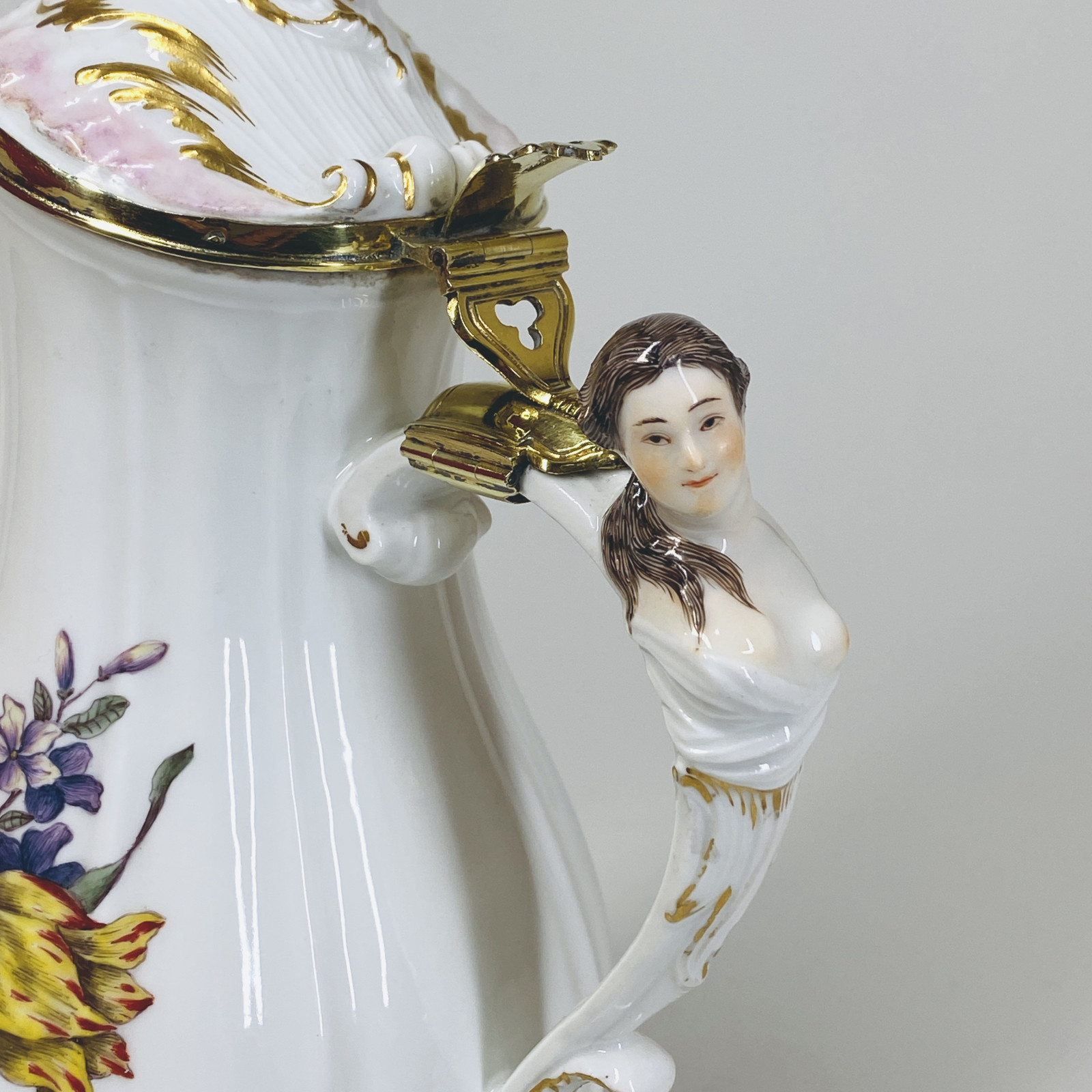 Verseuse en porcelaine de Meissen - XVIIIe siècle