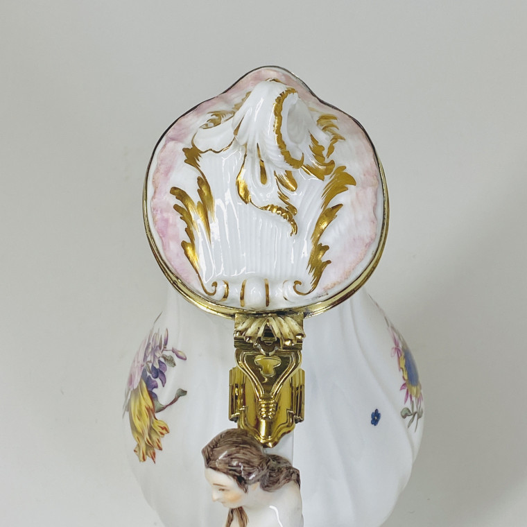 Verseuse en porcelaine de Meissen - XVIIIe siècle
