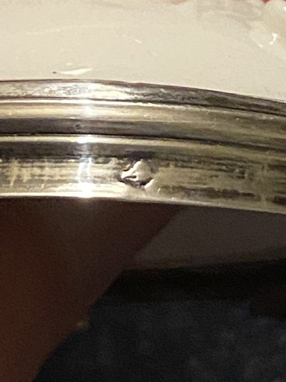 Pot à fard en porcelaine tendre de Saint-Cloud - XVIIIe siècle