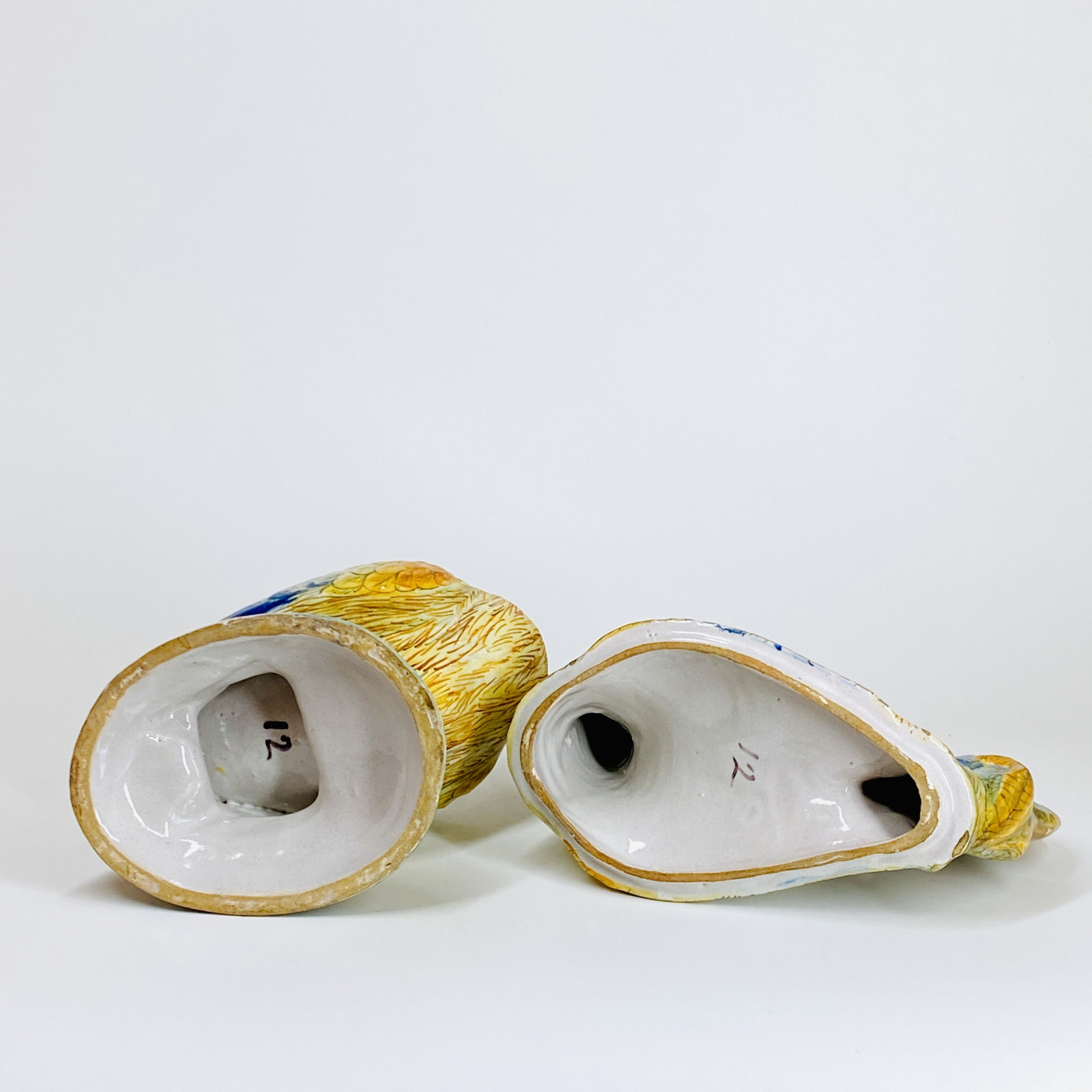 Pesaro (Italie) - Terrine en trompe-l’œil en faience polychrome figurant un coq - Vers 1800