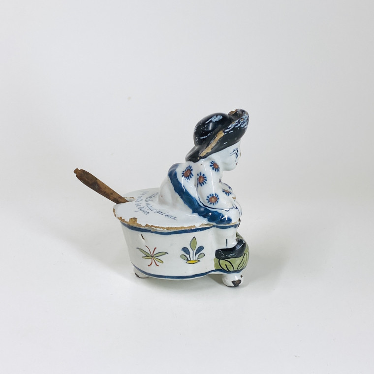 Lille - Rare moutardier en faïence de Lille - XVIIIe siècle