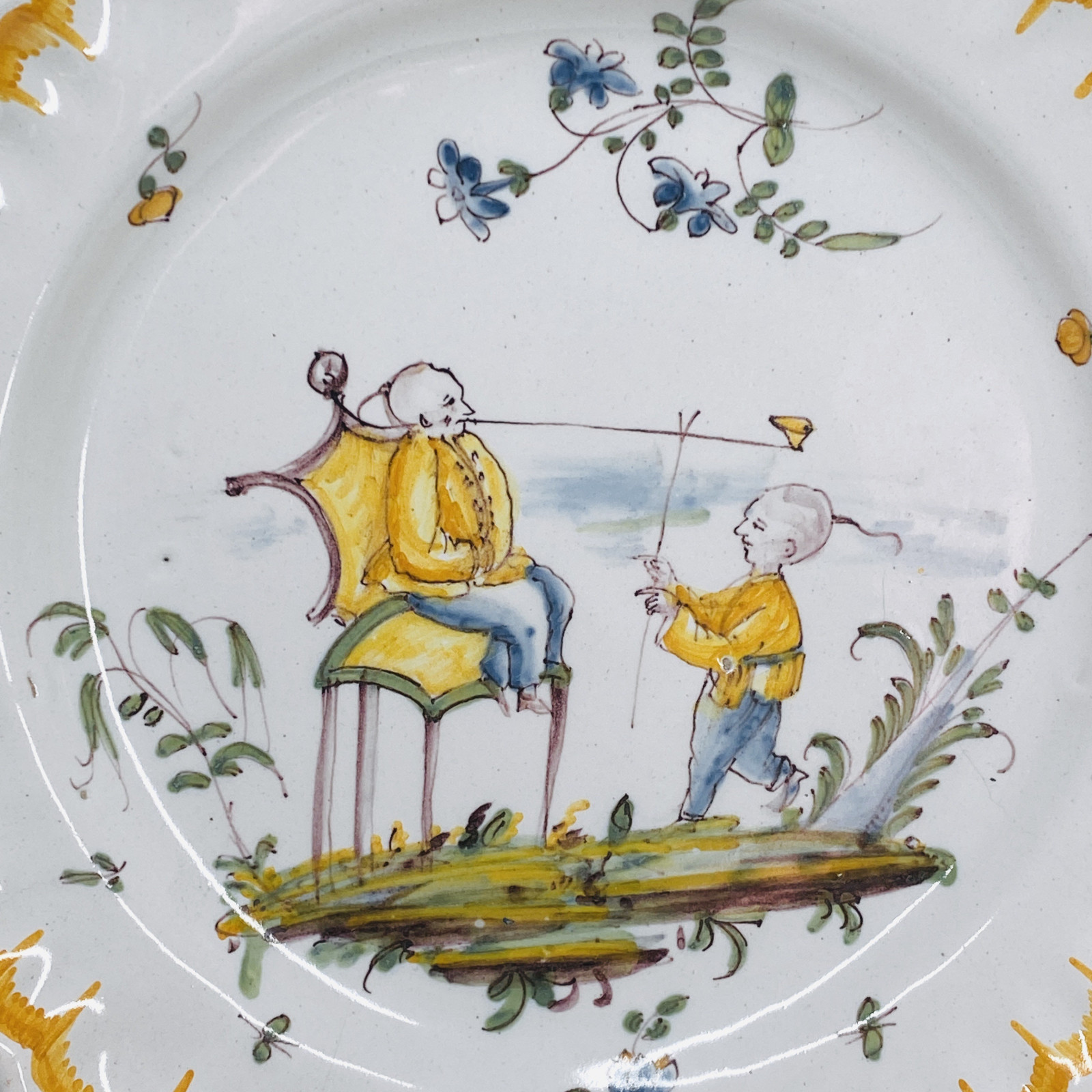 Assiette figurant deux chinois - XVIIIe siècle