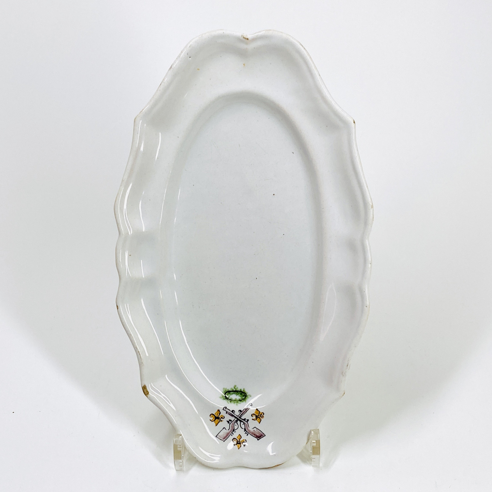 Earthenware dish from a company of arquebusiers - Eighteenth century