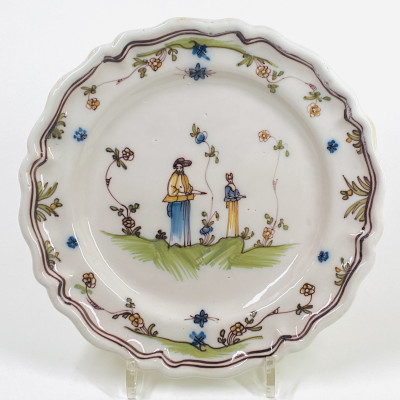 Plat en faïence de Moncaut - XVIIIe siècle