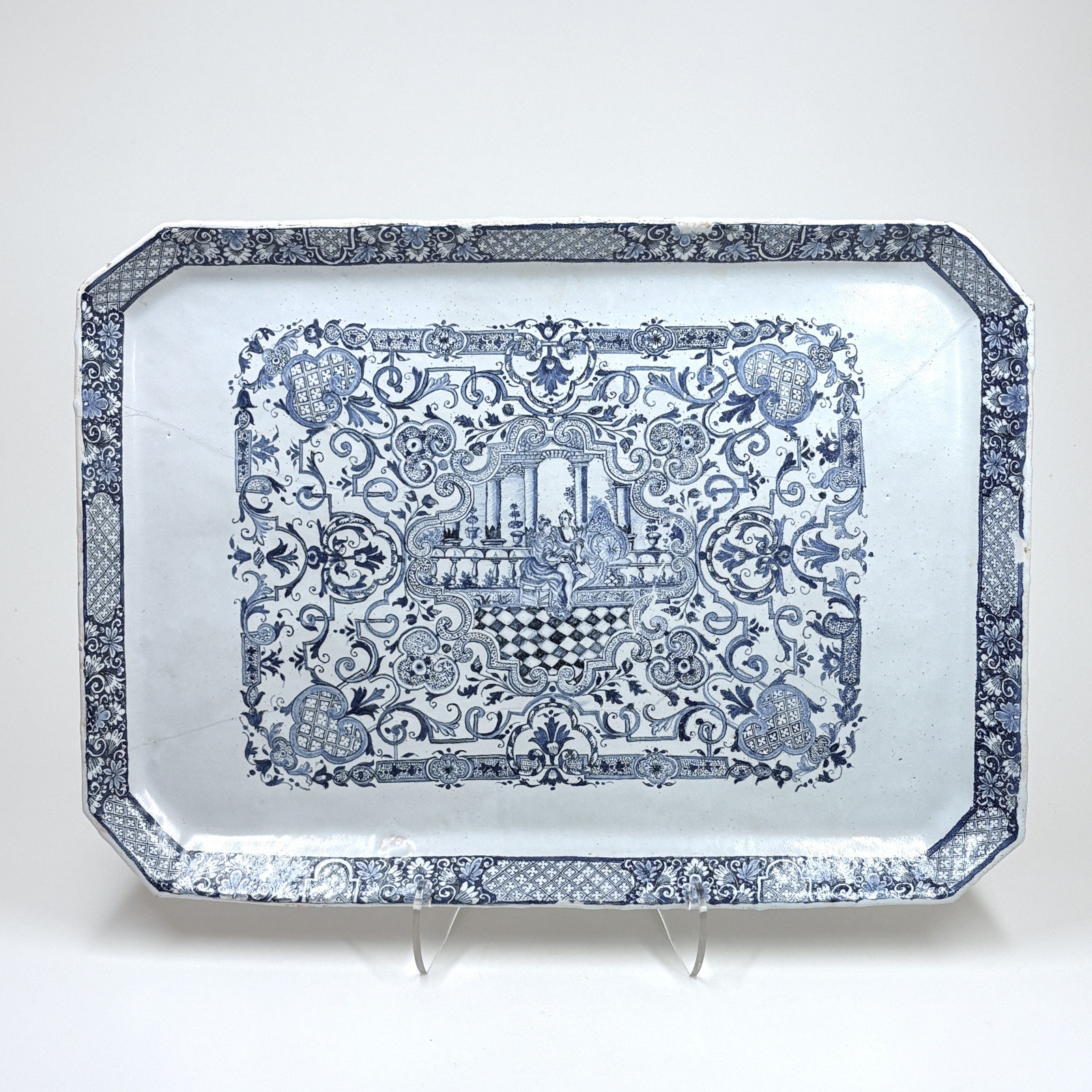 Cabaret table top in Rouen earthenware - First quarter of the eighteenth century