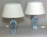 China - Pair of porcelain vases mounted as lamps - Period Kang'xi