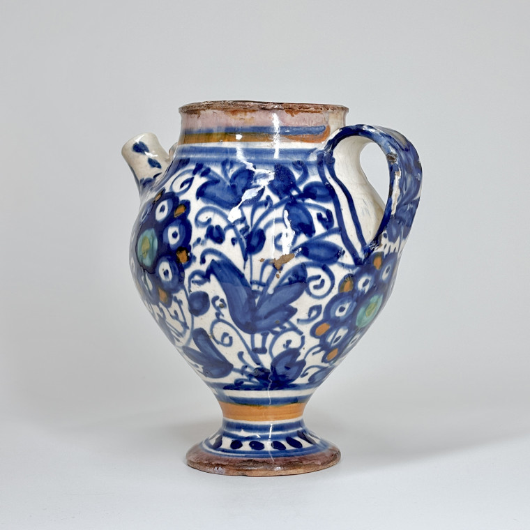 Chevrette en majolique de Lyon - Première moitié du XVIe siècle