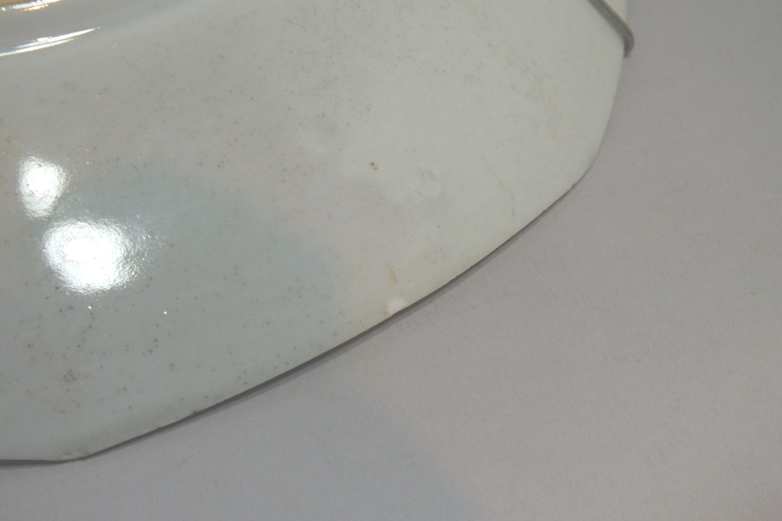 China - hollow dish octagonal rose family - Qianlong