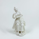 Soft porcelain statuette depicting a young woman - Eighteenth century