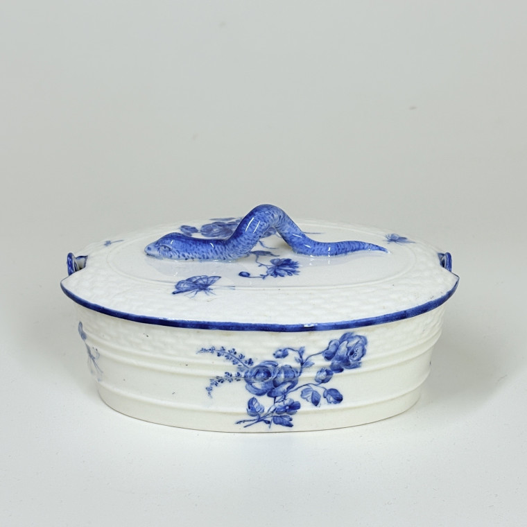 Beurrier en porcelaine tendre de Chantilly - XVIIIe siècle