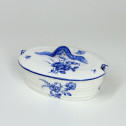 Butter dish in soft porcelain from Chantilly - Eighteenth century