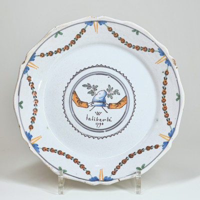 Rare assiette révolutionnaire de Nevers - XVIIIe siècle
