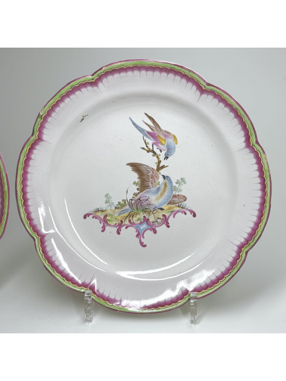 Aprey - Paire d'assiettes aux oiseaux - XVIIIe siècle
