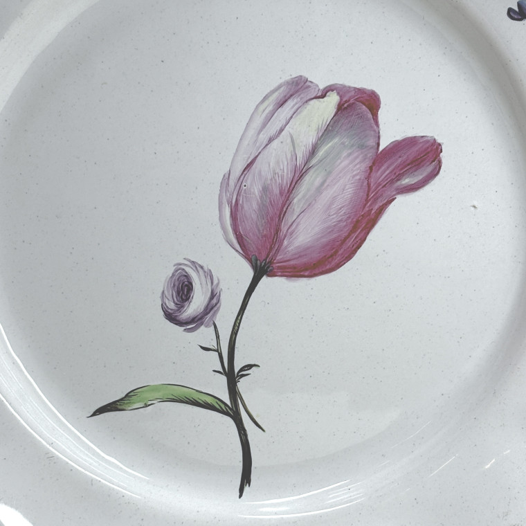 Assiette en faïence de Strasbourg - Haguenau  - XVIIIe siècle