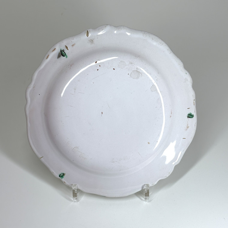 Marseille earthenware plate - Veuve Perrin Factory - Eighteenth century - SOLD