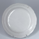 Assiette en faïence de Moustiers à décor aux grotesques - XVIIIe siècle - VENDUE