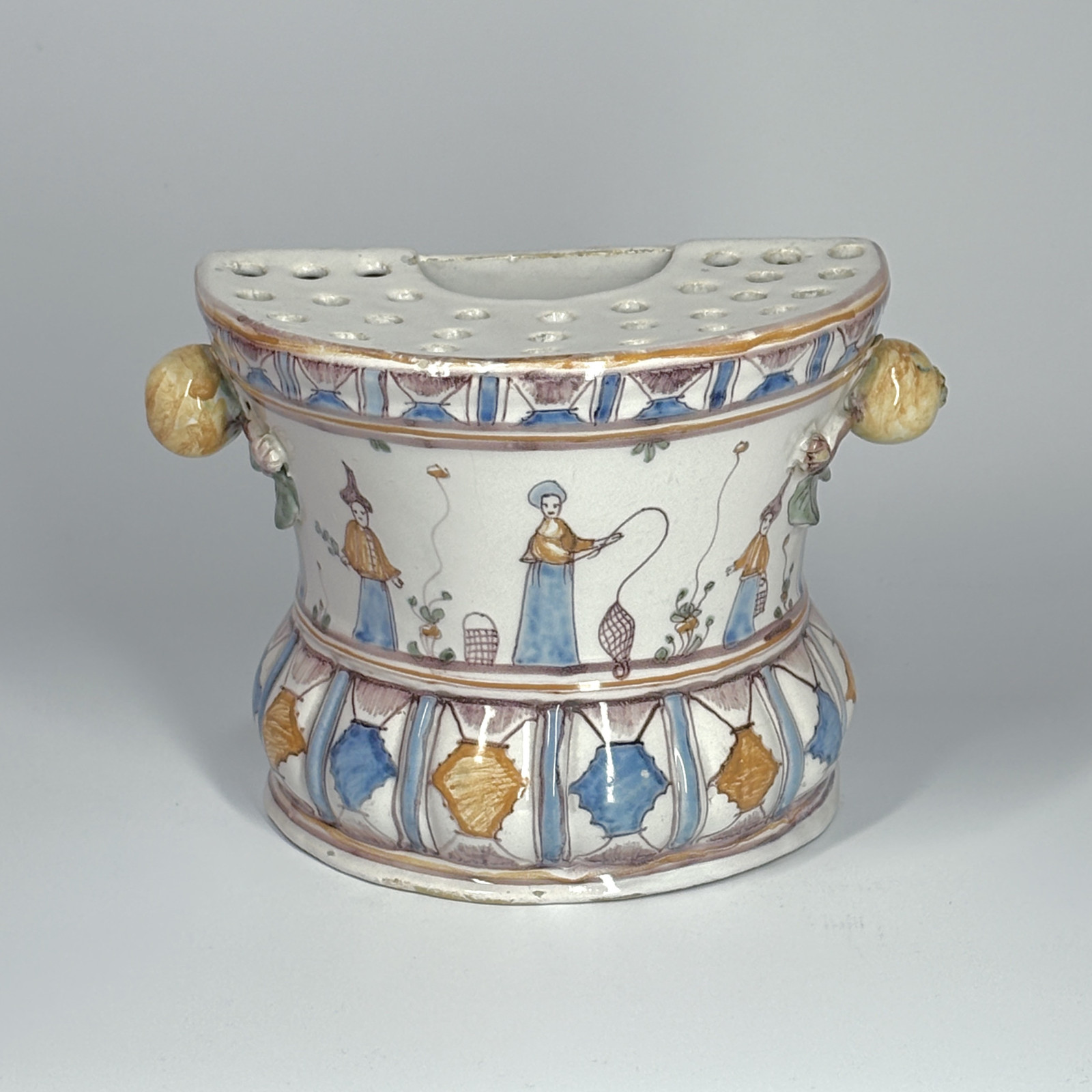 Moncaut earthenware flower vase (Southwest France) 18th century