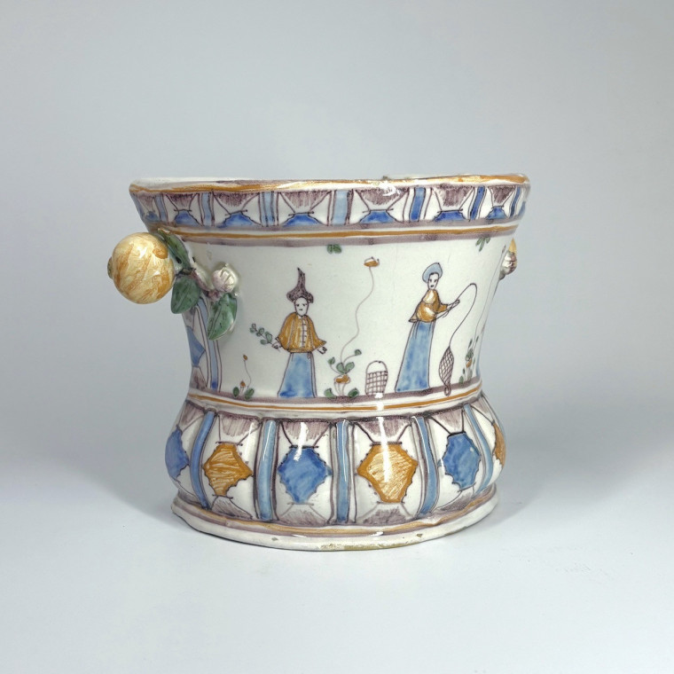 Moncaut earthenware flower vase (Southwest France) 18th century