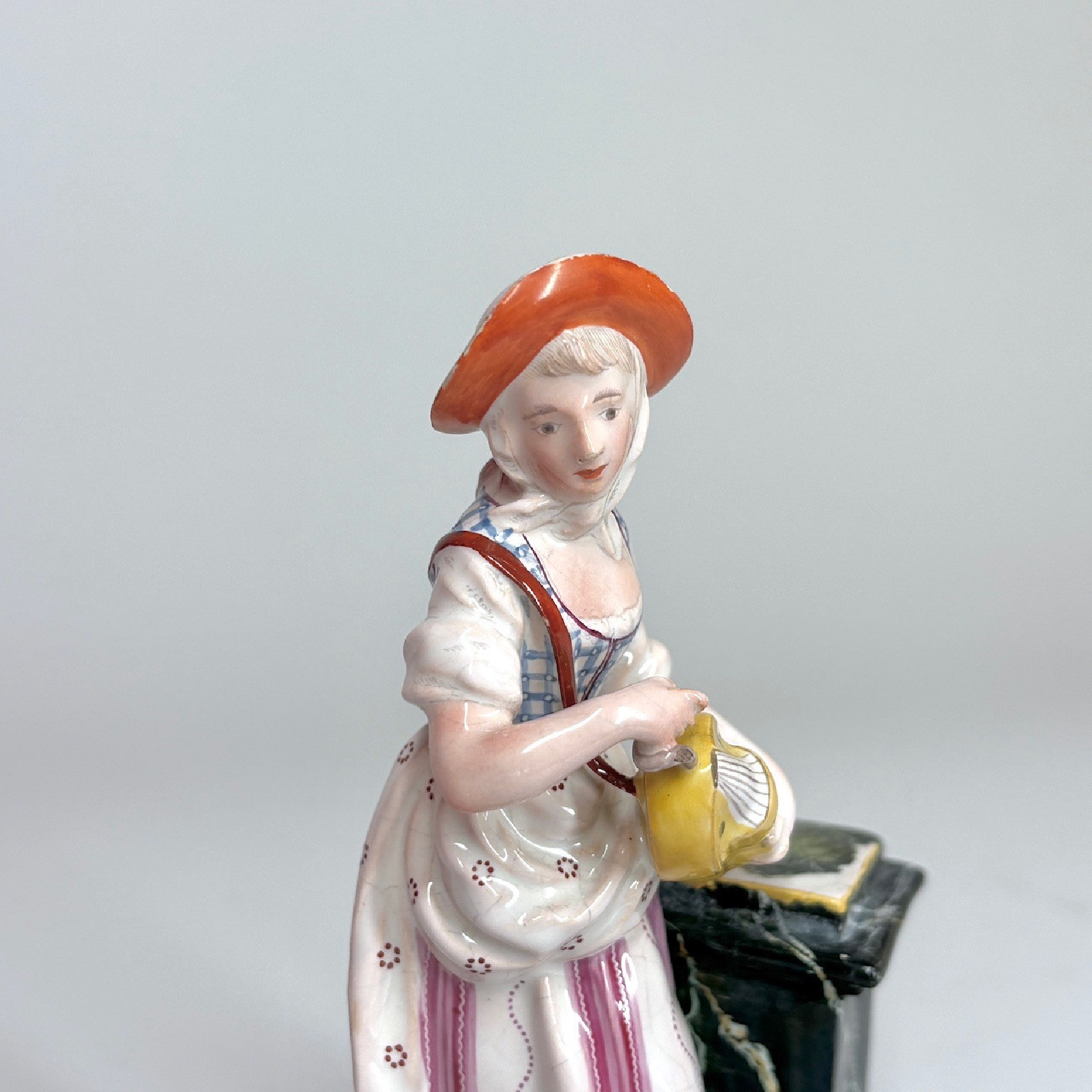 Niderviller faience statuette - Eighteenth century - SOLD