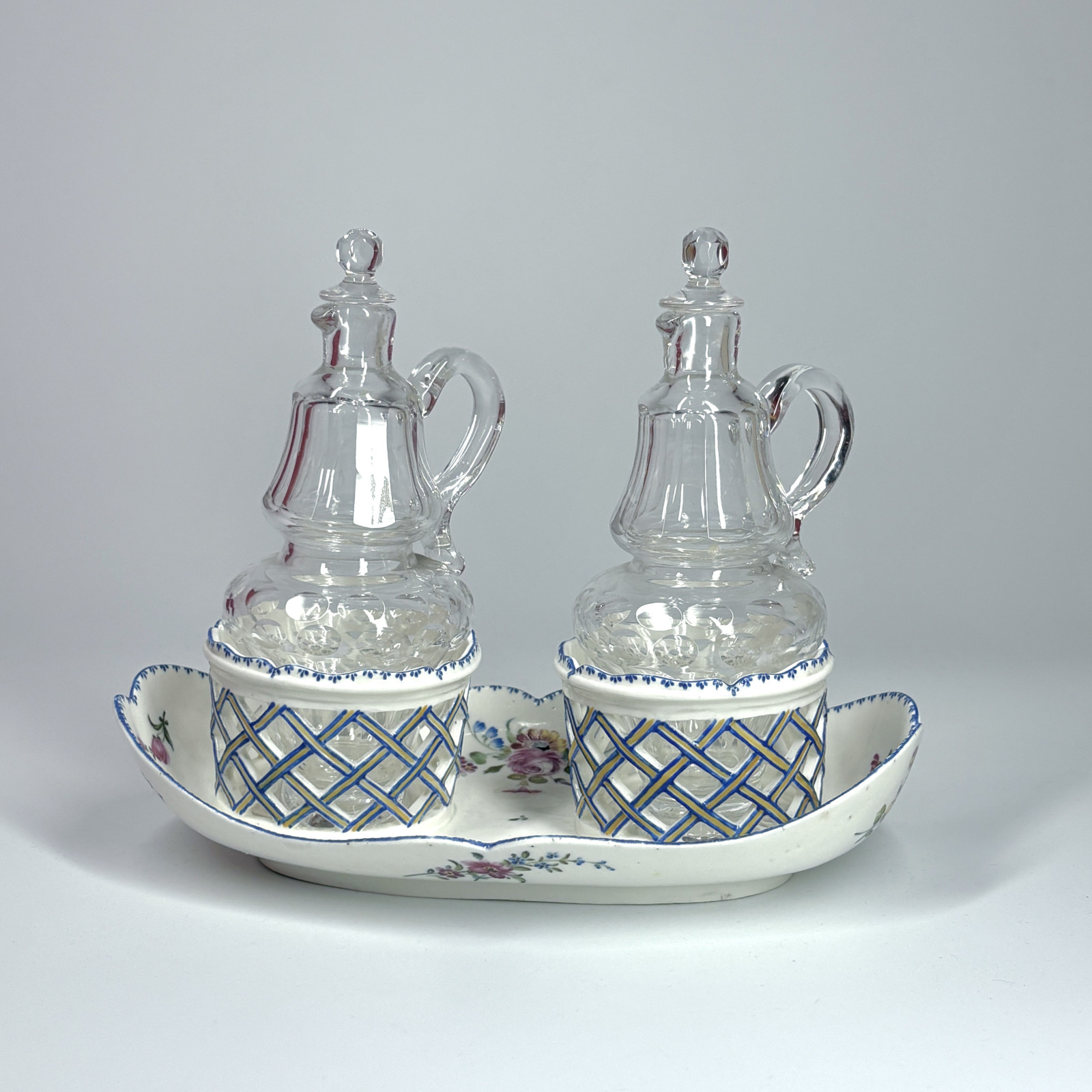 Mennecy porcelain oil cruet holder - 18th century