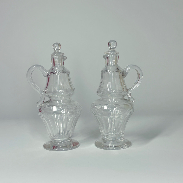 Mennecy porcelain oil cruet holder - 18th century