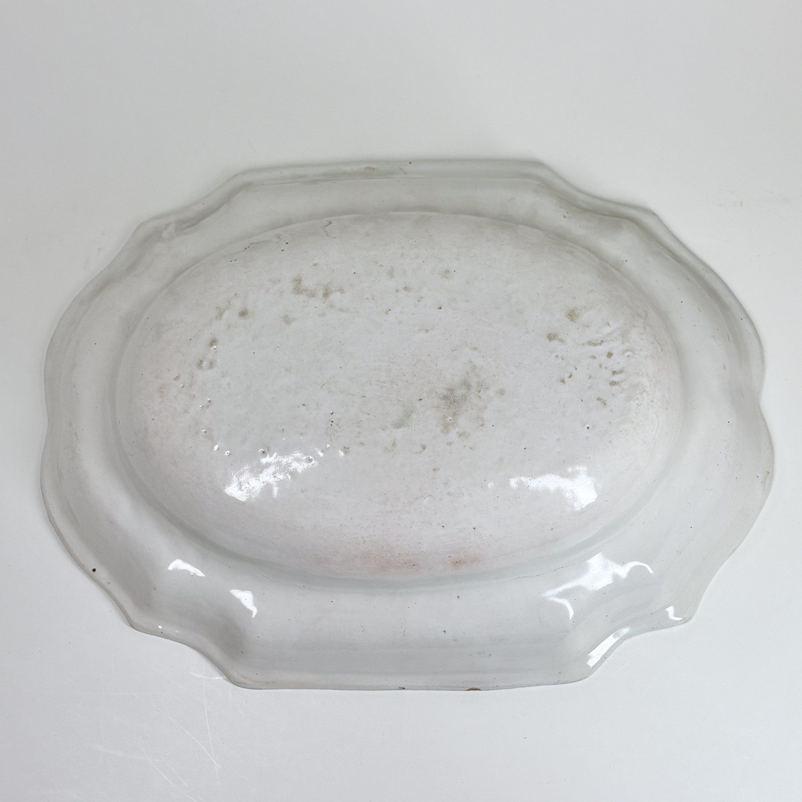 Plat en faïence d’Alcora - XVIIIe siècle - VENDU