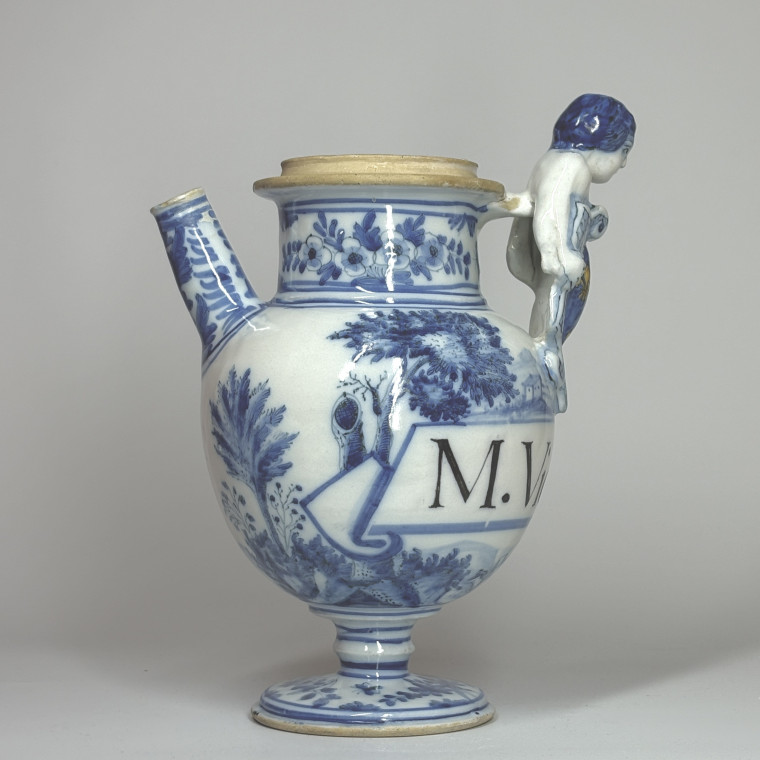 Chevrette de Montpellier aux armes de France - Début du XVIIIe siècle - VENDU