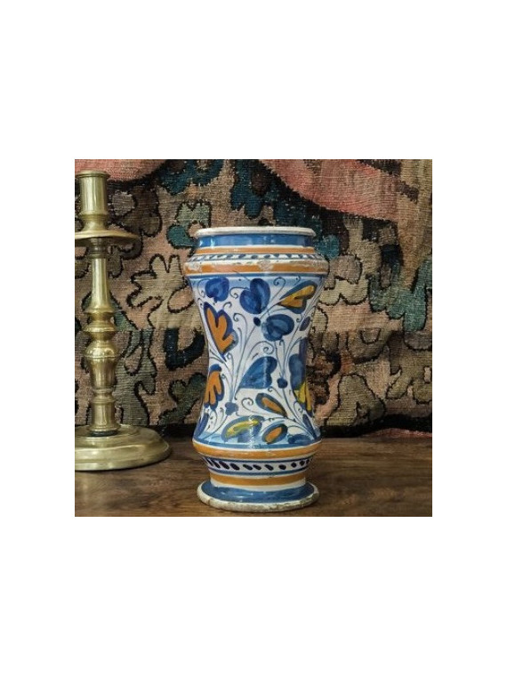 Lyon majolica albarello - Late Sixteenth century - SOLD