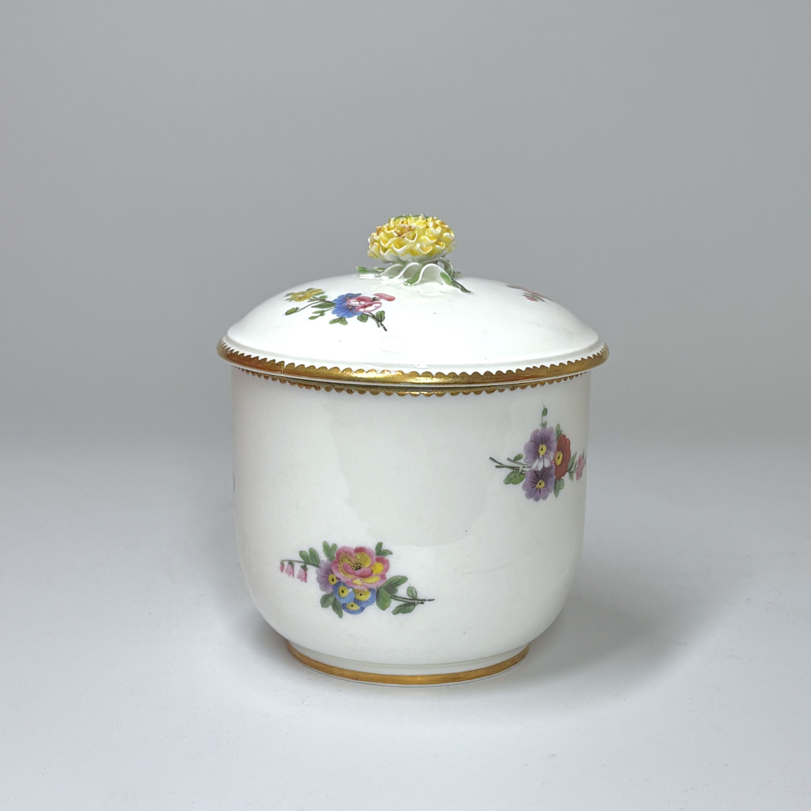 Calabre Sugar Bowl in Sèvres Porcelain - 18th Century