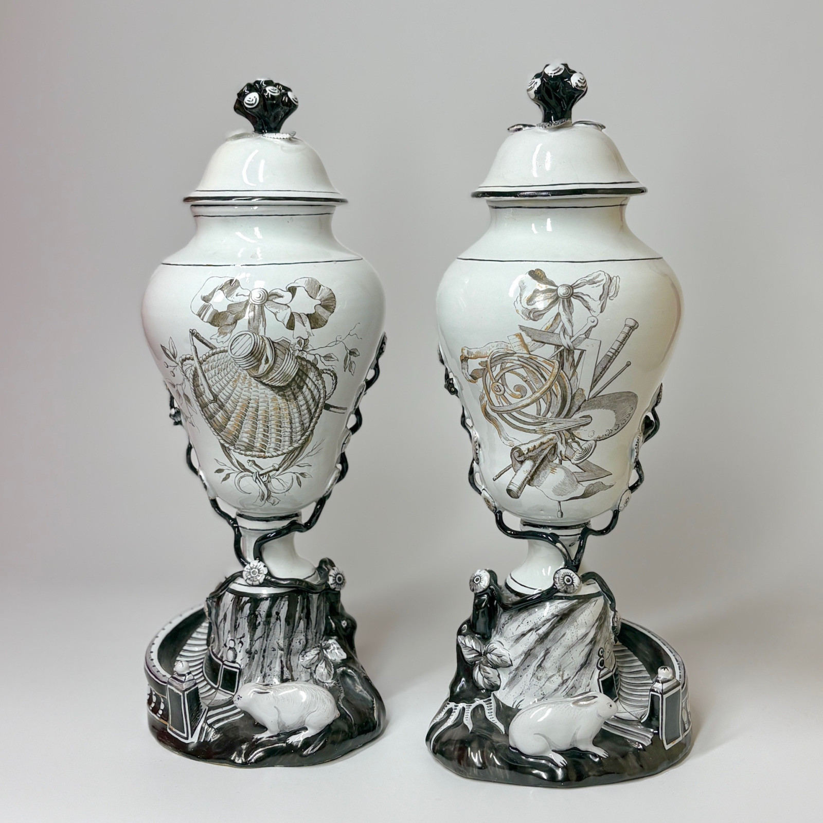 Pair of Marieberg Faience Vases (Sweden), 18th Century - Sold