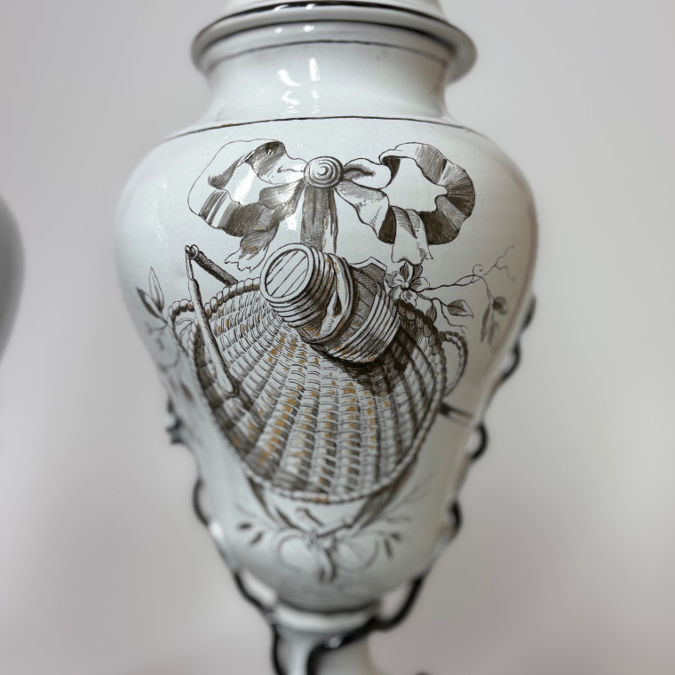 Pair of Marieberg Faience Vases (Sweden), 18th Century - Sold