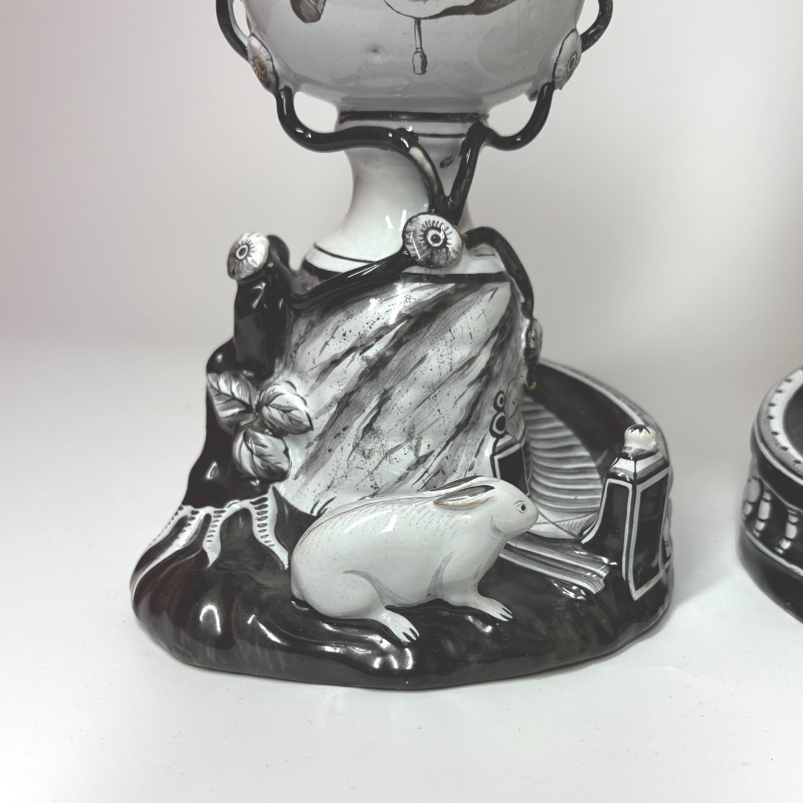 Pair of Marieberg Faience Vases (Sweden), 18th Century - Sold