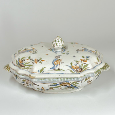 Terrine en faïence de Lyon - XVIIIe siècle