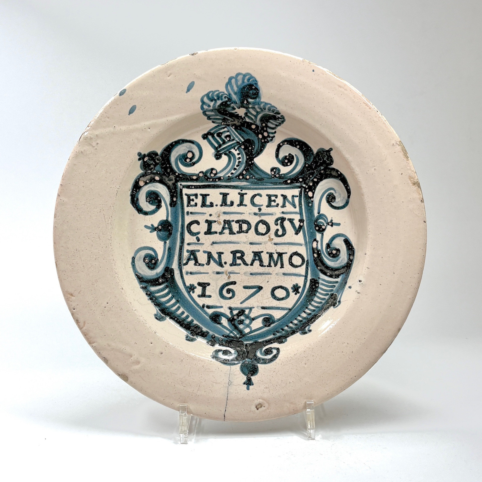 Un plat et une escudillas en faïence espagnole XVIe - XVIIe siècle - VENDU