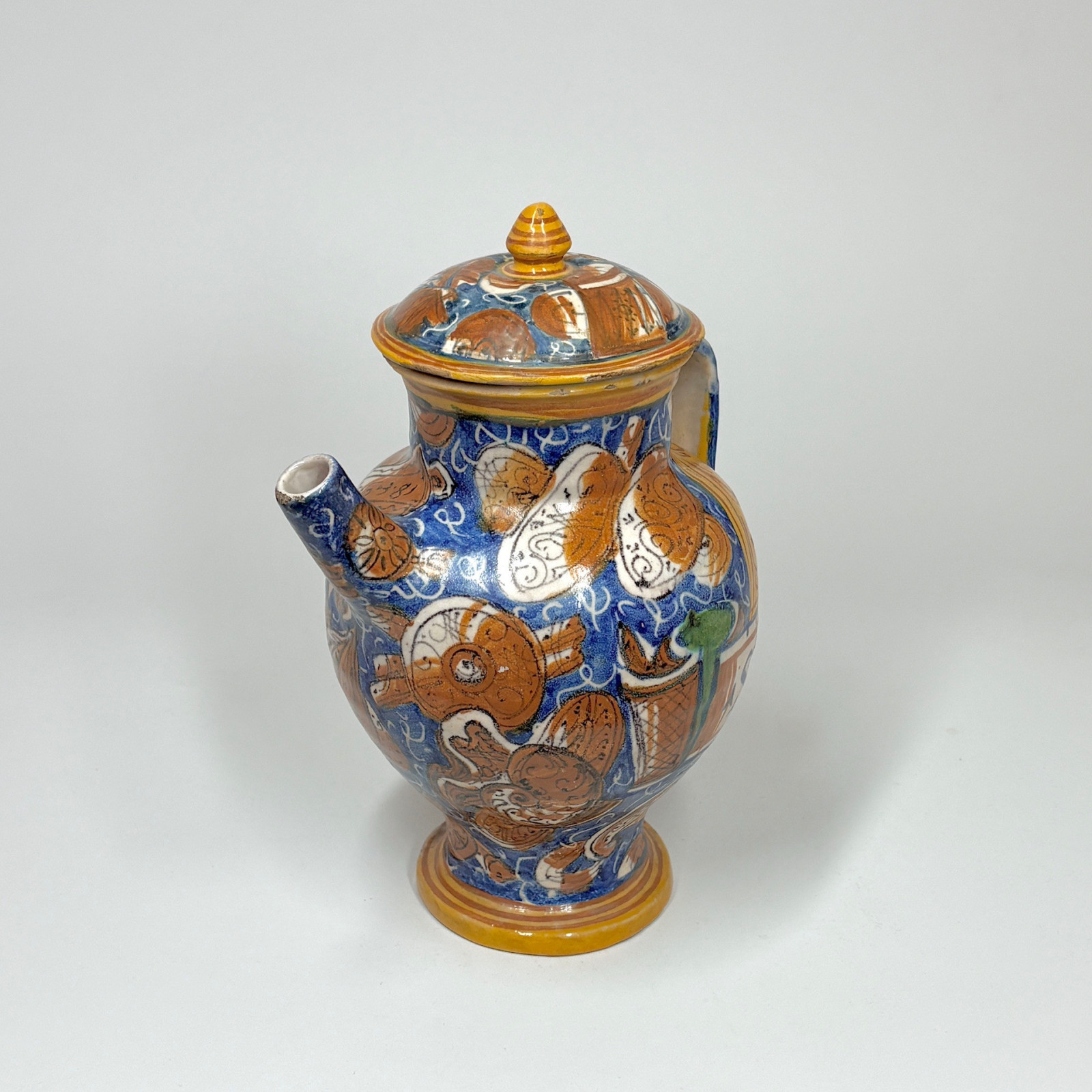 A seventeenth-century majolica pharmacy jar from Pesaro - SOLD