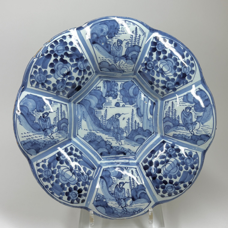Frankfurt earthenware dish - 17th century - SOLD
