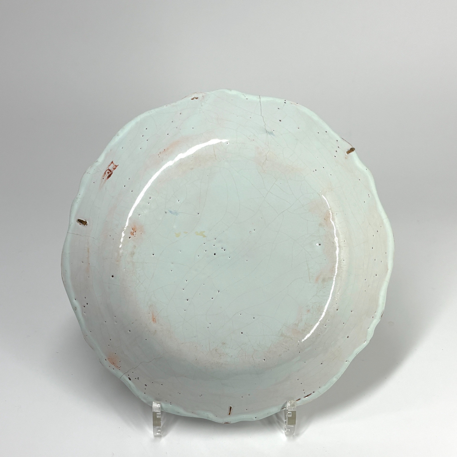 Four Rouen earthenware plates "with quiver" - Eighteenth century