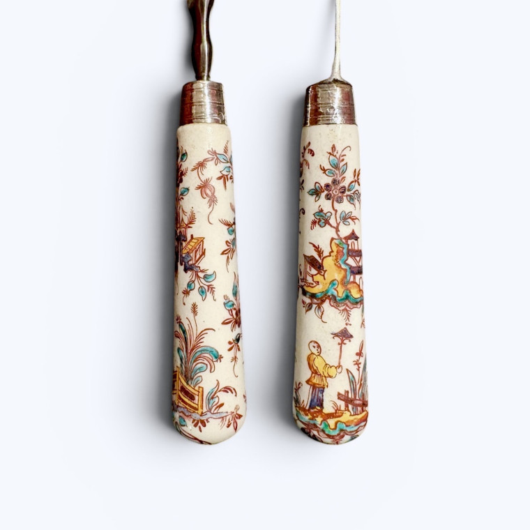 Saint-Cloud porcelain knife and fork - Eighteenth century