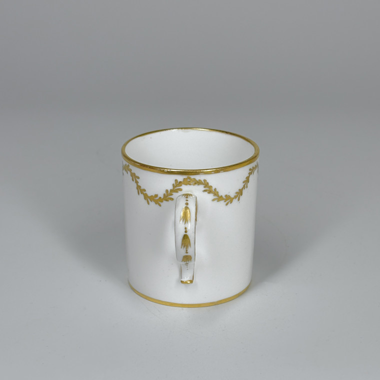 Tasse litron en porcelaine de Sèvres - XVIIIe siècle