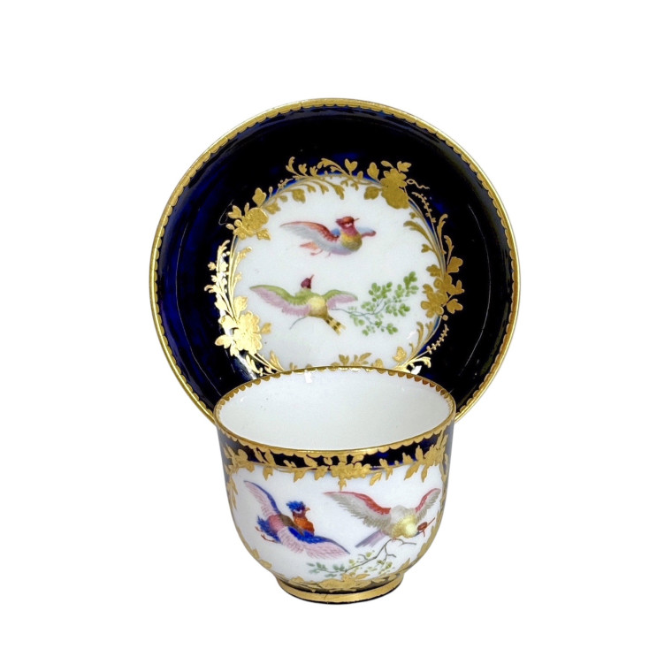 Tasse en porcelaine de Sèvres - XVIIIe siècle