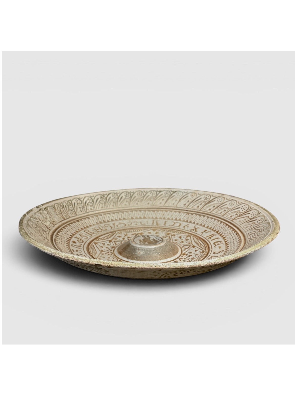 Grand plat en faïence hispano-mauresque - XVIe siècle - VENDU