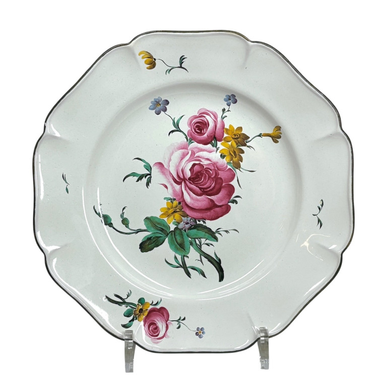 Assiette en faïence de Strasbourg - Joseph Hannong - XVIIIe siècle