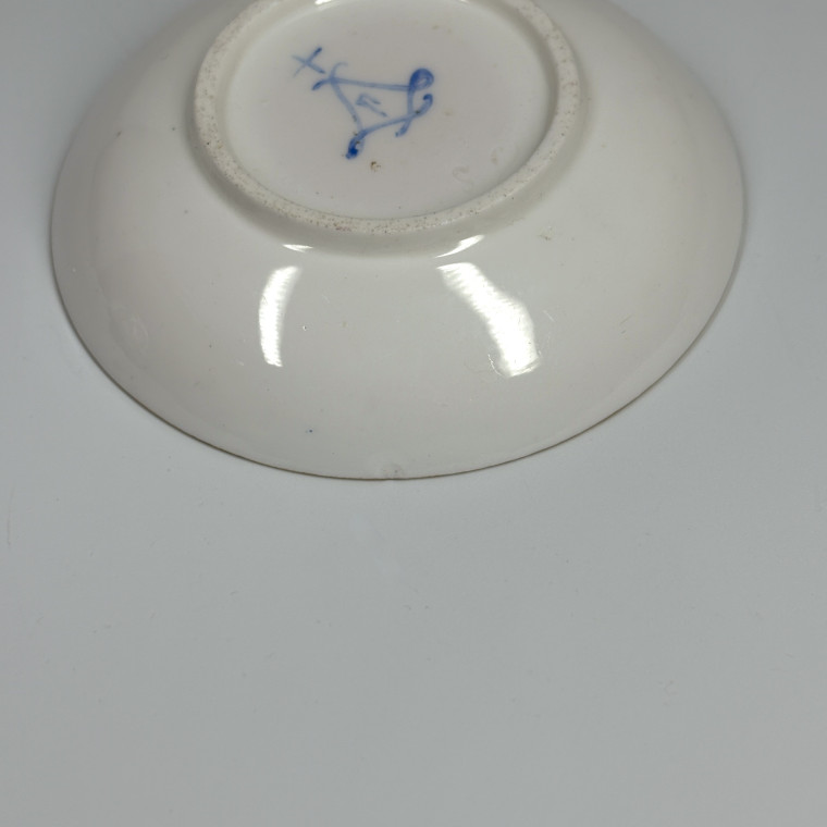 Gobelet Bouillard en porcelaine de Sèvres - XVIIIe siècle