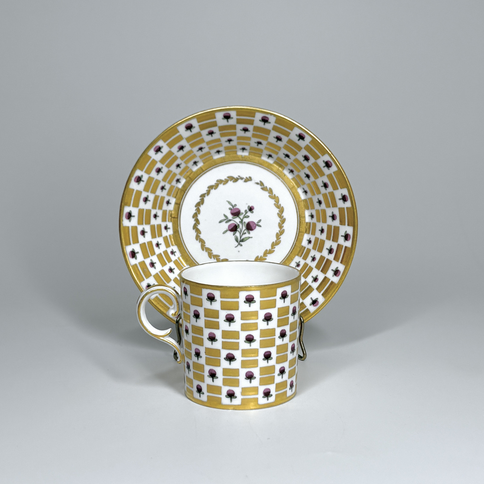 Sèvres - Litron cup and saucer in hard porcelain - Eighteenth century